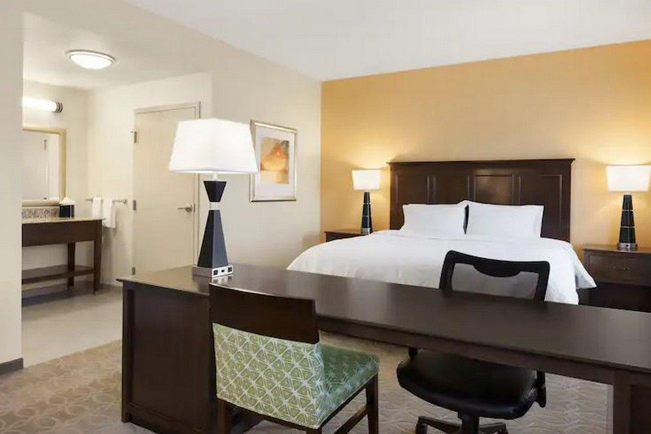 Hampton Inn & Suites San Bernardino Buitenkant foto