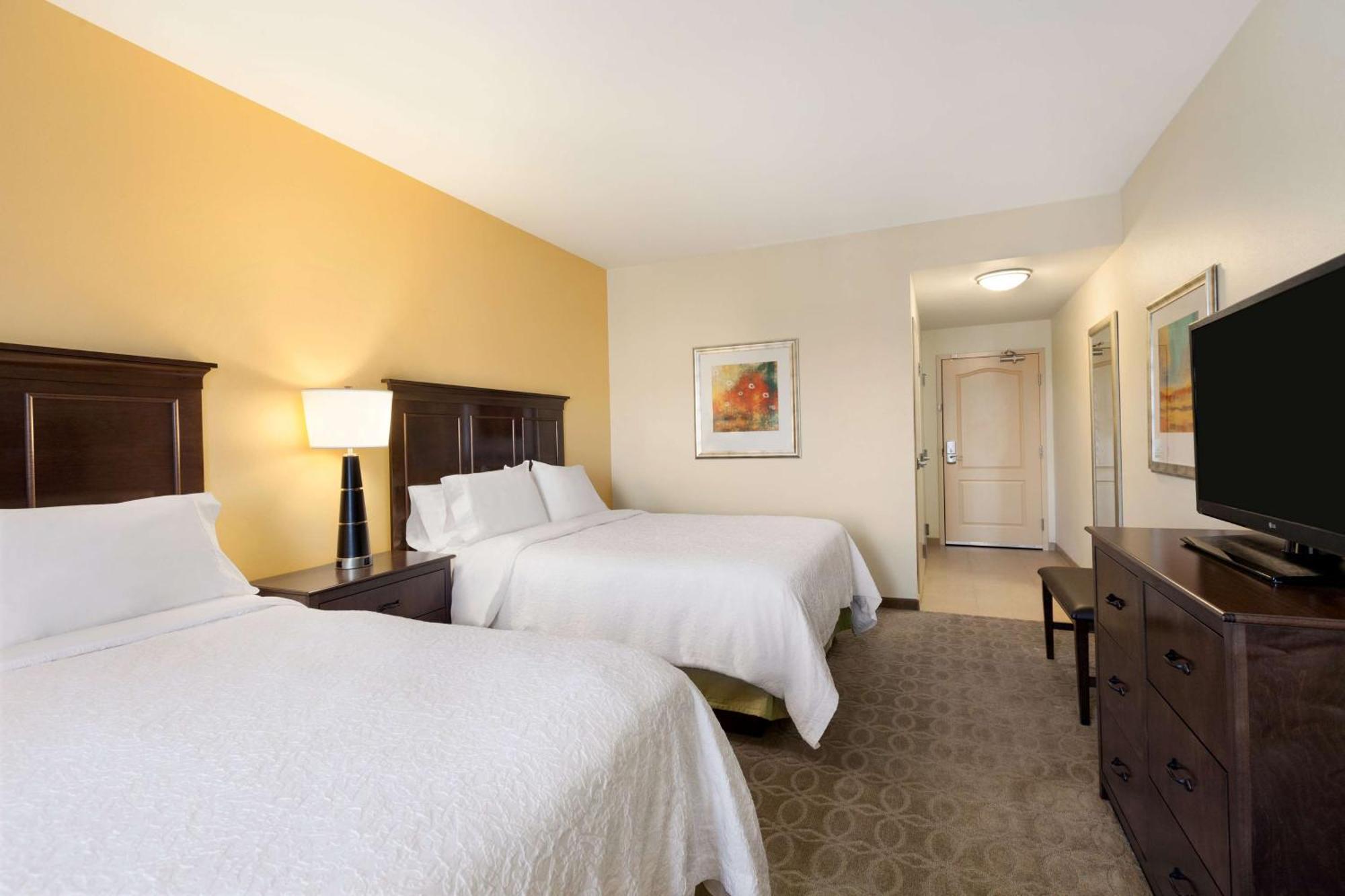 Hampton Inn & Suites San Bernardino Buitenkant foto