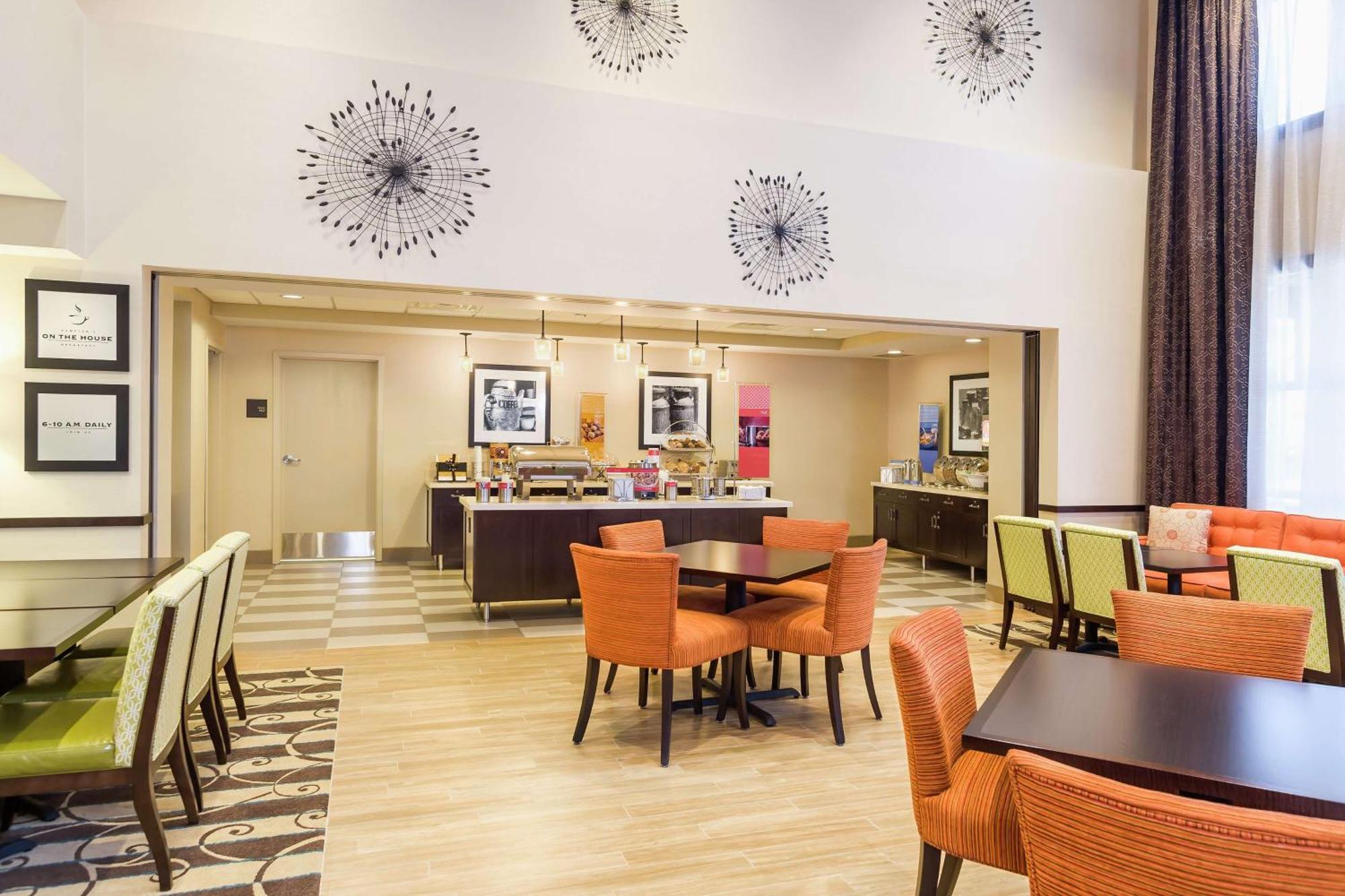 Hampton Inn & Suites San Bernardino Buitenkant foto